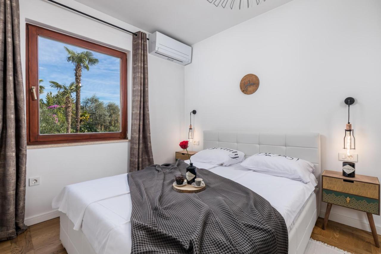 Apartment Mak Opatija Ngoại thất bức ảnh